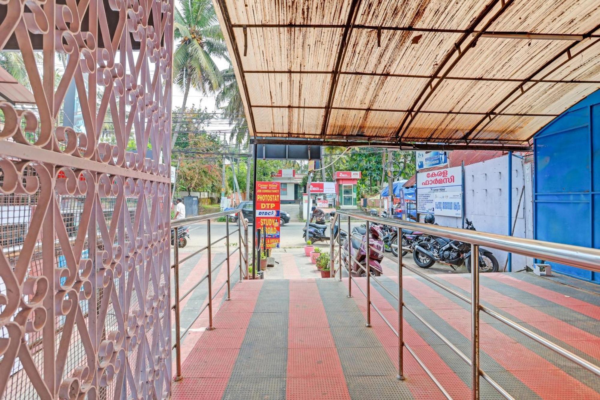Hotel Spot On The New View Regency Thiruvananthapuram Exteriér fotografie